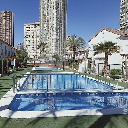 2 Bedroom Townhouse In Beautiful Gated Complex Μπένιντορμ Εξωτερικό φωτογραφία